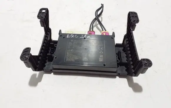 Mercedes-Benz EQC Bluetooth control unit module A1679001419