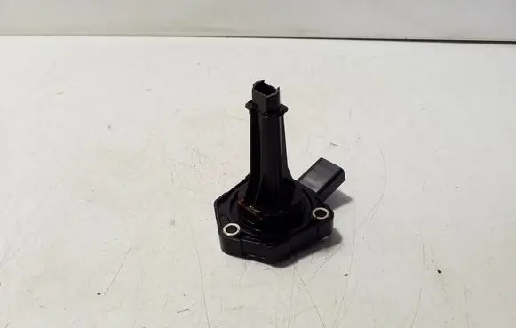 Audi TT TTS Mk2 Oil level sensor 03C907660M