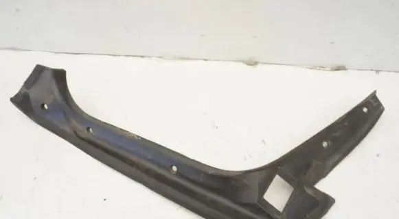 Mercedes-Benz CLK A208 C208 Tailgate/boot lid cover trim A2086930133
