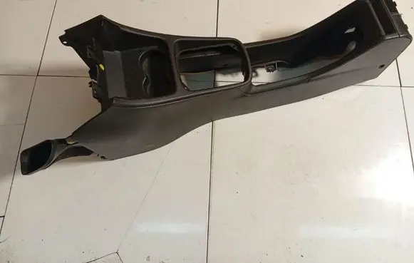 Opel Zafira A Center console 