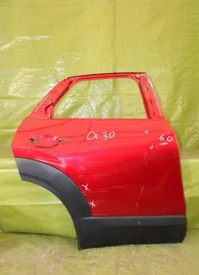 Mazda CX-30 Front door 000259