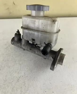 Hyundai Santa Fe Master brake cylinder