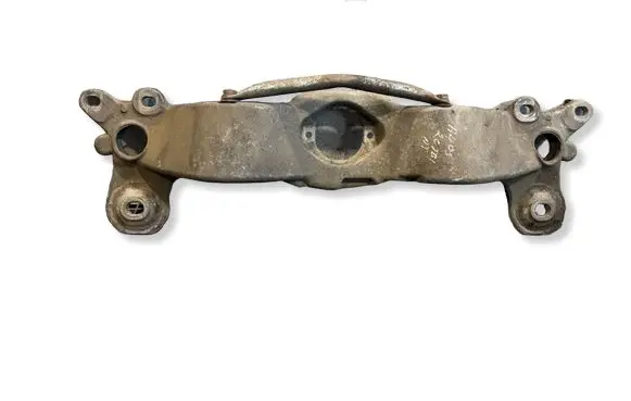 Audi A4 S4 B6 8E 8H Gearbox mounting bracket 8E0399263AG