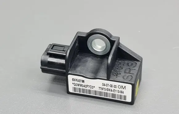 Honda CR-V Airbag deployment crash/impact sensor 5WK43786 77970SWAE113M4
