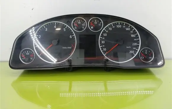 Audi A6 S6 C5 4B Speedometer (instrument cluster) 4B09209339
