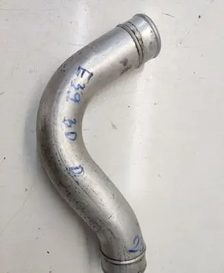 BMW 5 E39 Intercooler hose/pipe