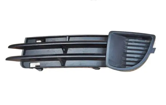 Audi A3 S3 8P Front bumper lower grill 8P4807681A