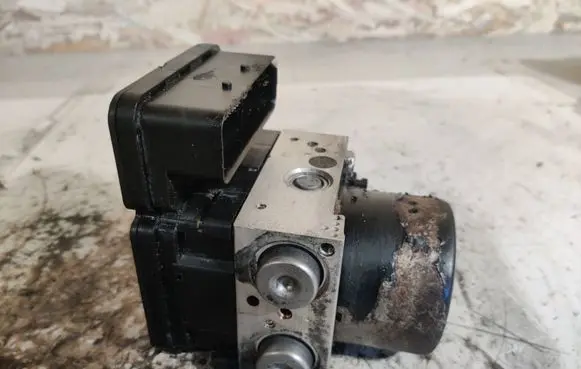 BMW Z4 E85 E86 ABS Pump 10096108293 6769164 00404018D100