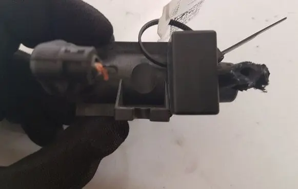BMW 3 E90 E91 Turbo solenoid valve 70206301 780539101