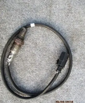 Volkswagen Golf VII Lambda probe sensor AUDI04E906262ES