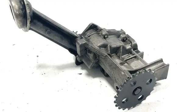 Renault Modus Oil pump 8200307174