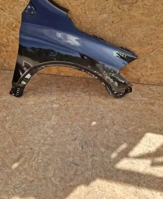 Suzuki SX4 S-Cross Fender B421