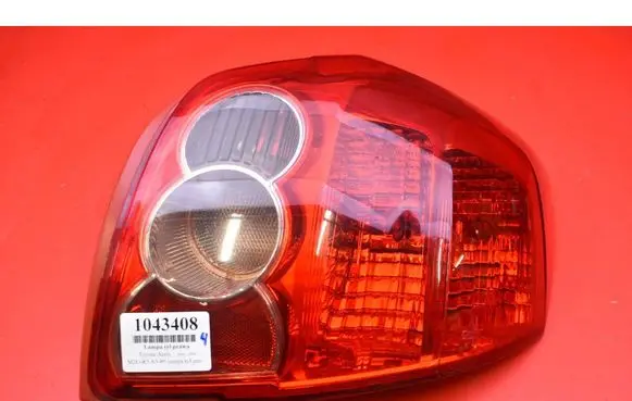 Toyota Auris 150 Rear/tail lights 02-114