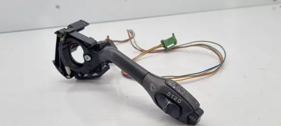Volkswagen PASSAT B4 Wiper control stalk 1H6953503AB 1H0953634A