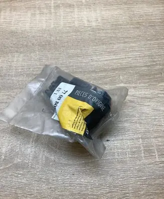 Renault Espace IV 12 V Socket (rear) 7700808844