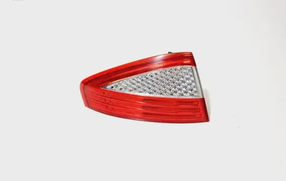 Ford Mondeo MK IV Rear/tail lights 7S7113405A 7S7113405