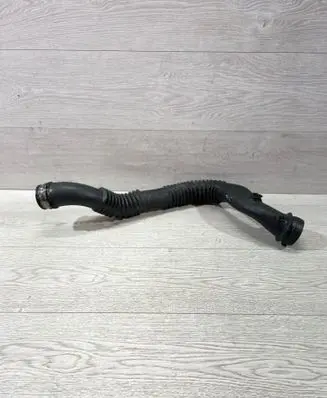 BMW 3 E90 E91 Intercooler hose/pipe 7797481 34432010 11564310