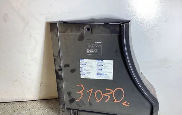 Lexus RX 450H Battery box tray cover/lid 6499348130