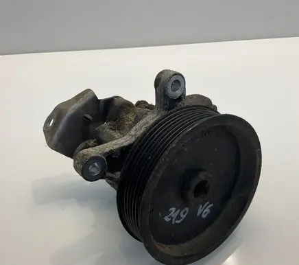 Mercedes-Benz CLS C219 Power steering pump