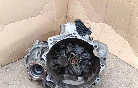 Audi A3 8Y Manual 6 speed gearbox 0AJ30110338