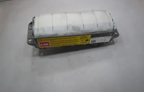 Audi A6 S6 C6 4F Passenger airbag 4F1880204C 20042820030 1713429901