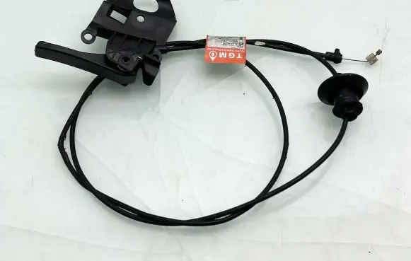 Engine bonnet/hood lock release cable