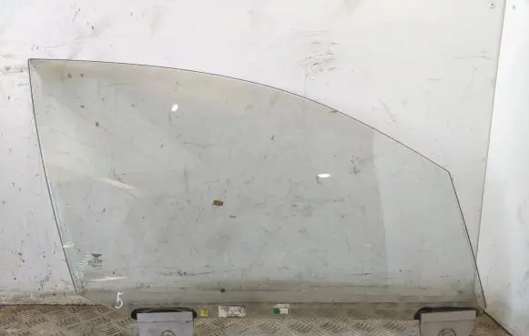 Bentley Flying Spur Front door window glass four-door 3W5845022D