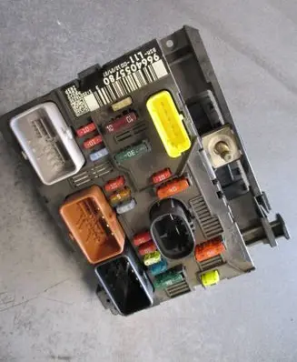 Peugeot 307 BSM Control unit 9664055780