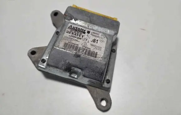 Renault Espace - Grand espace IV Airbag control unit/module 8200241270