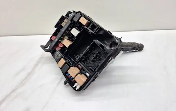 KIA Ceed Fuse module 91215A2653 1311220006