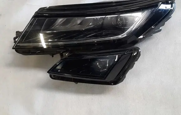 Skoda Kodiaq Headlight/headlamp 1ZX01266925