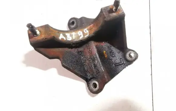 Ford Focus Engine mounting bracket ys4w3k305ac