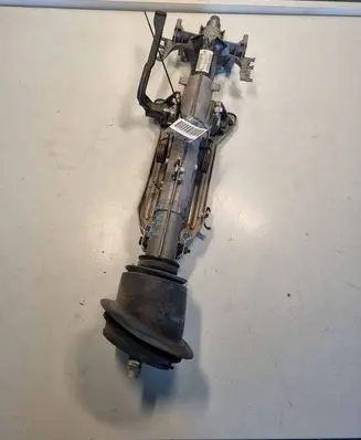 BMW 1 E81 E87 Steering wheel axle 831401030515
