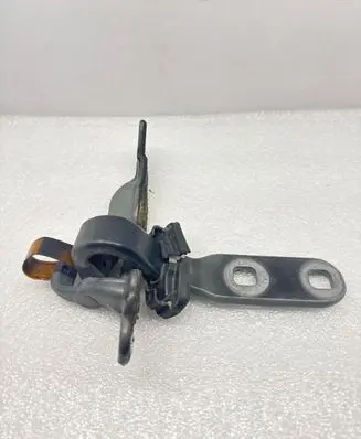 BMW X6 E71 Tailgate/trunk/boot hinge 7175829