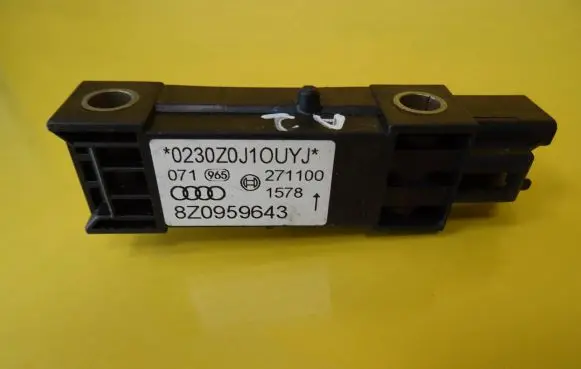 Audi A2 Airbag deployment crash/impact sensor 8Z0959643
