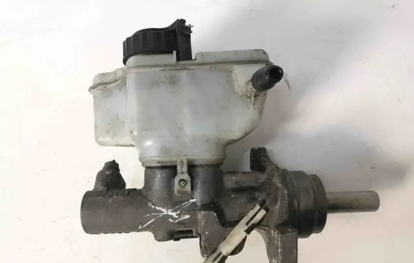 Seat Altea XL Master brake cylinder 1K1611301D