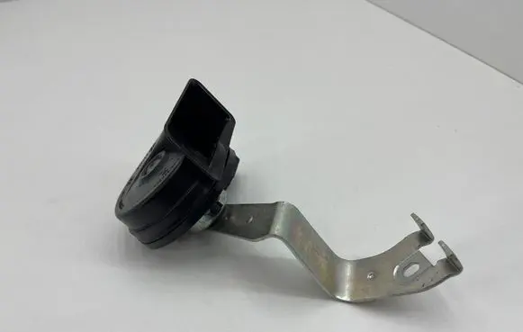 BMW 1 F40 Horn signal 7933223