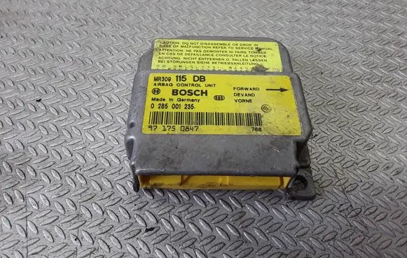 Mitsubishi Carisma Airbag control unit/module 0285001235
