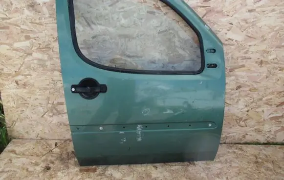 Fiat Doblo Front door