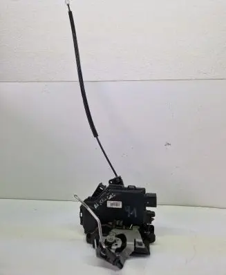Audi A6 S6 C5 4B Rear door lock 4B0839016G