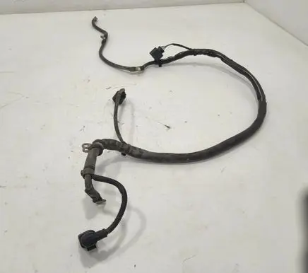 Volkswagen Touran I Wires (starter motor) 