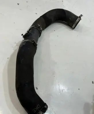 Audi A8 S8 D4 4H Intercooler hose/pipe 4H0145737R