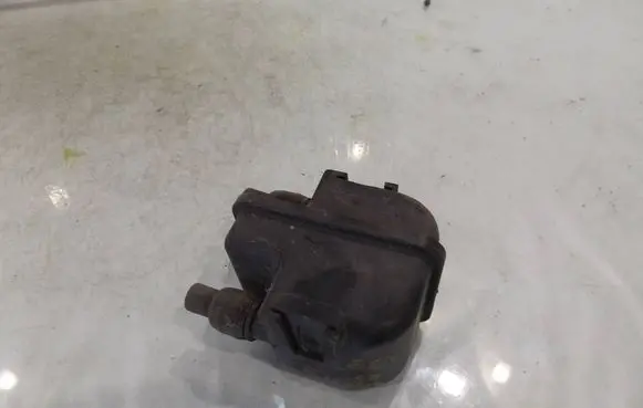 Toyota Yaris Fuel filter 77746-33010