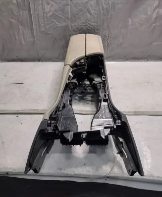 BMW 5 F10 F11 Center console 9288910