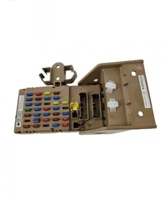 Subaru Forester SH Fuse module 82201FG010