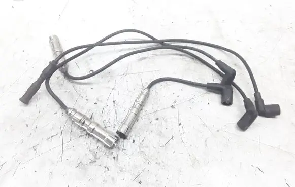 Volkswagen Golf IV Ignition plug leads 13307A5