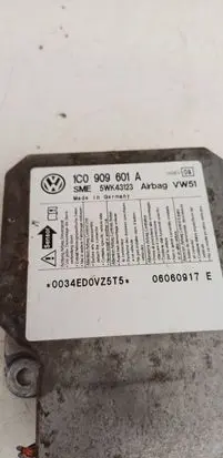 Skoda Fabia Mk1 (6Y) Airbag control unit/module 1C0909601A 06060917E 0034ED0VZ5T5