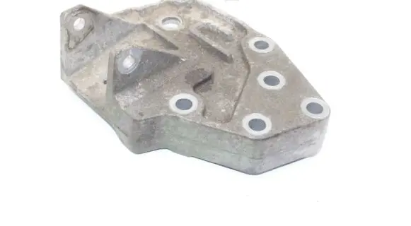 Land Rover Range Rover Evoque L538 Engine mounting bracket BJ326P096AA