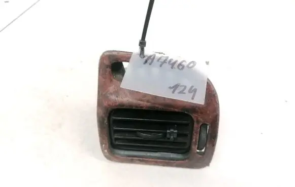 Mazda 626 Dash center air vent grill
