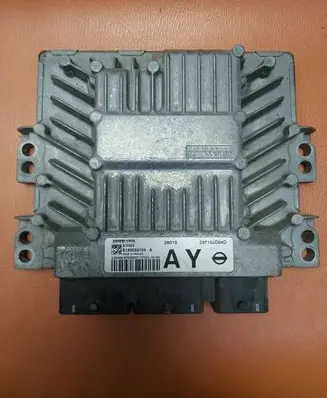 Nissan Qashqai+2 Engine control unit/module S180033104A